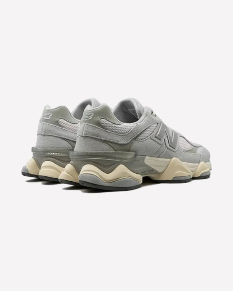 New Balance 9060 Granite Pink