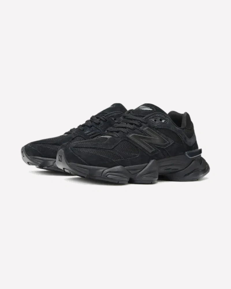 New Balance 9060 Triple Black