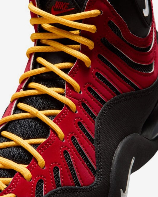 Nike Air Bakin OG Varsity Red — vista lateral