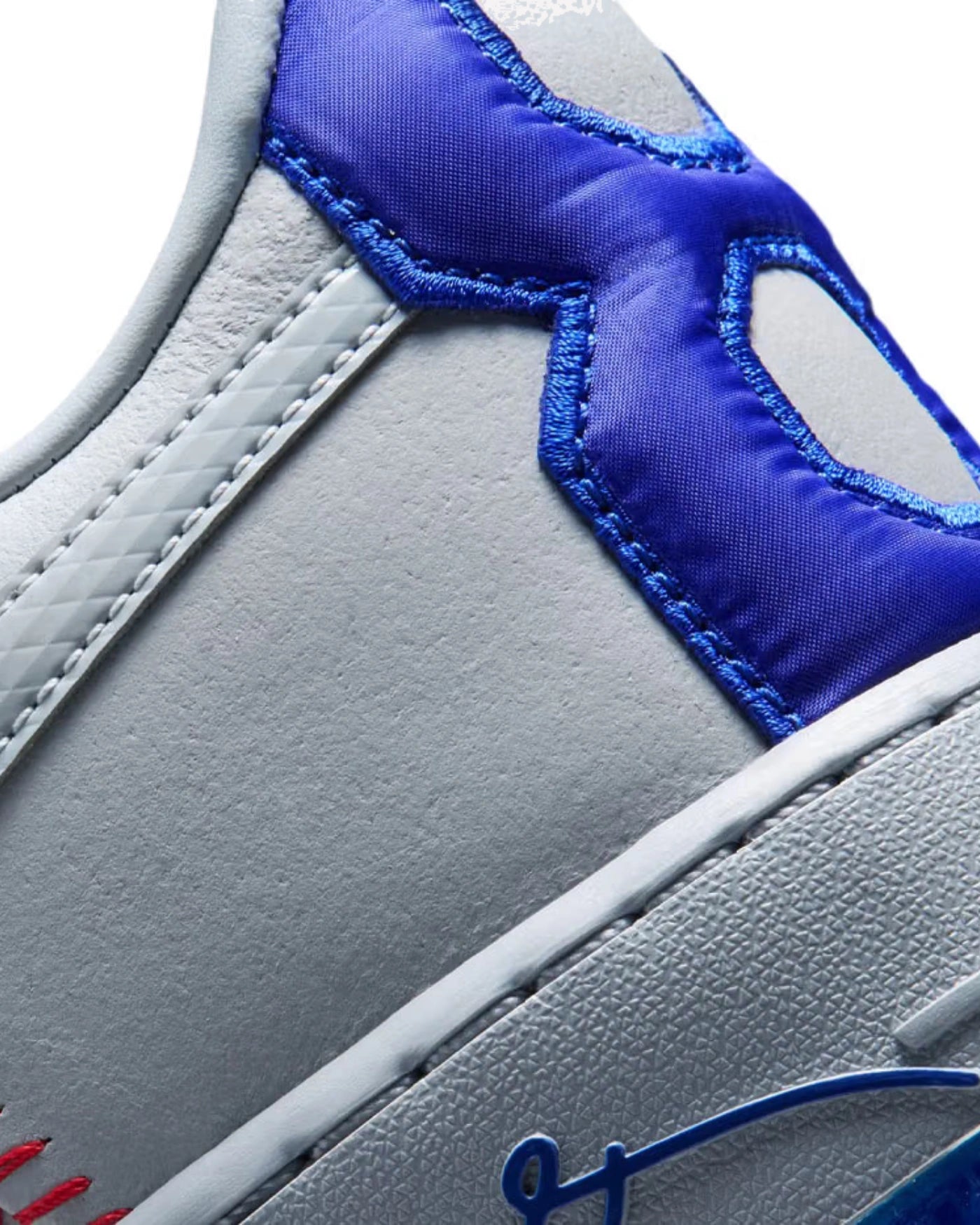 Nike Air Force 1 Low Protro Kobe Bryant Dodgers — detalle de la puntera