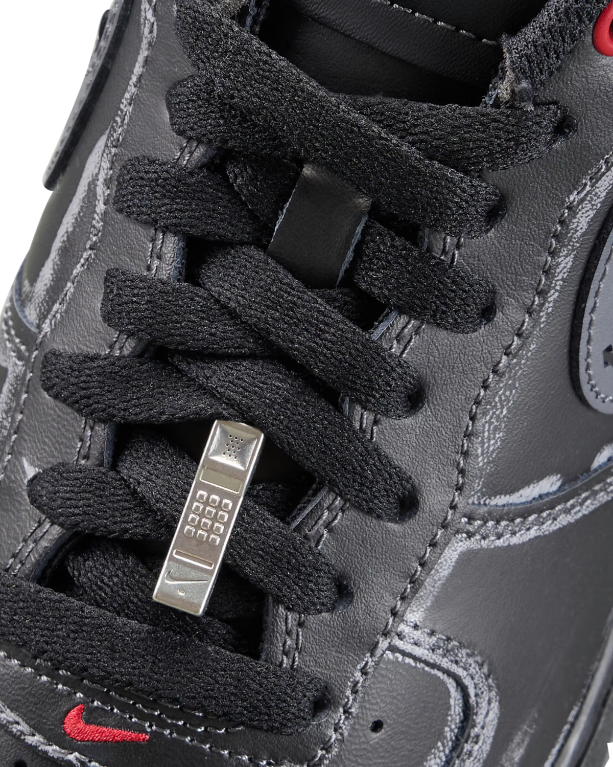 Nike Air Force 1 Low Scream Ghostface Black — vista de la suela