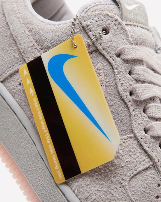Nike Air Force 1 Low '01 MTA MetroCard — par de zapatillas
