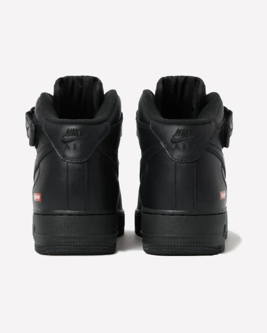 Nike Air Force 1 Mid Supreme Black