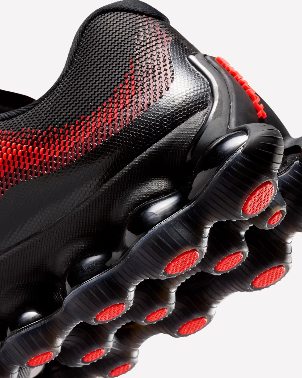 Nike Air Liquid Max Bright Crimson Fire Red