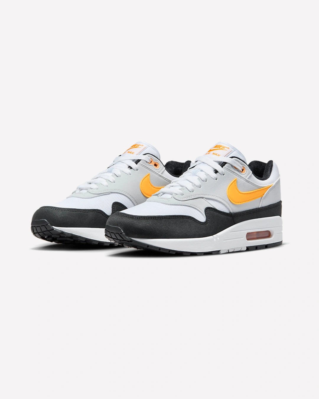 Nike Air Max 1 White University Gold — vista superior