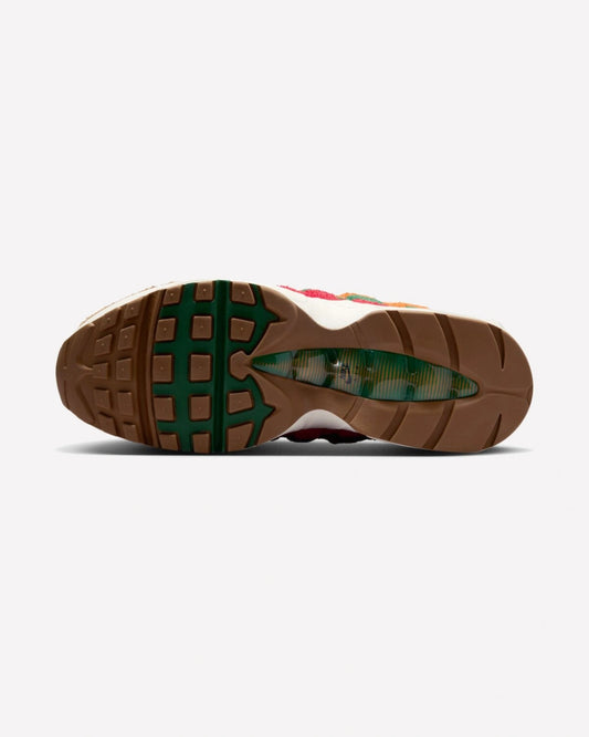 Nike Air Max 95 OG Big Bubble 7-Eleven — detalle del logo
