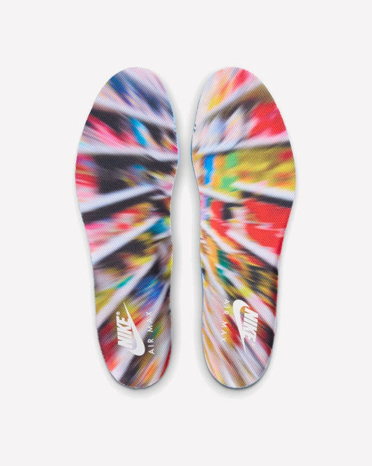 Nike Air Max 95 OG Big Bubble 7-Eleven — detalle de la lengüeta