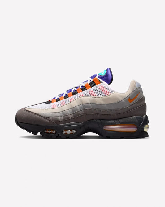 Nike Air Max 95 Premium Greedy (2026) — vista lateral
