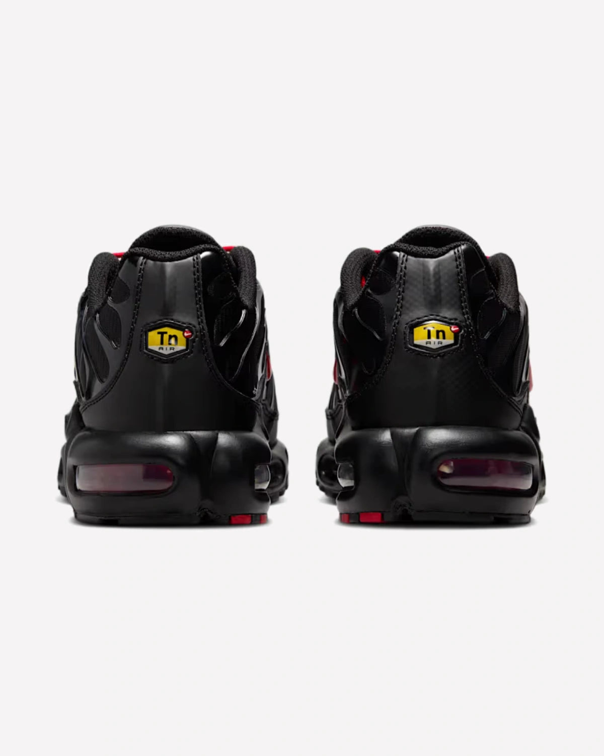 Nike Air Max Plus Tuned Air Black Red