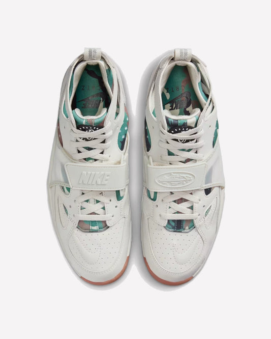 Nike Air Trainer Huarache Corteiz Light Bone