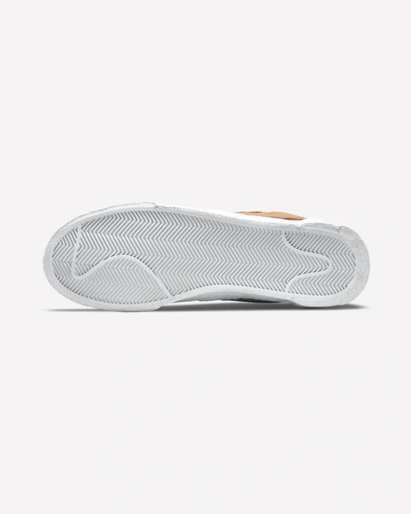 Nike Blazer Low sacai British Tan