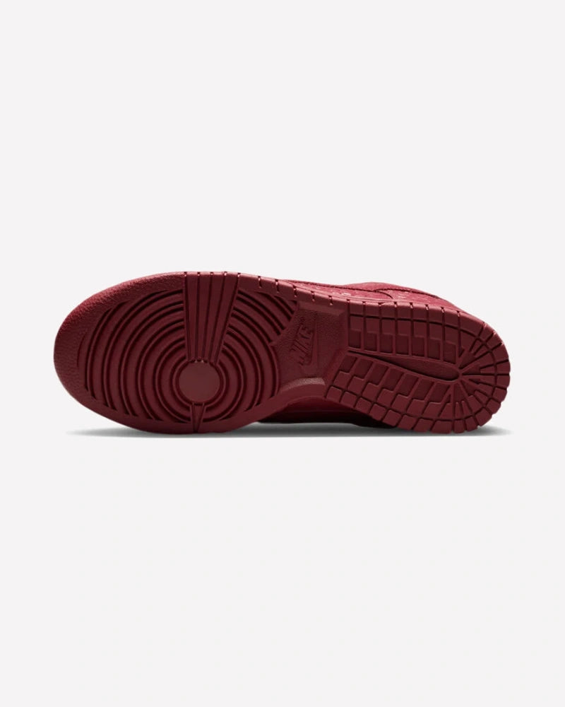 Nike Dunk Low Crocodile Team Red