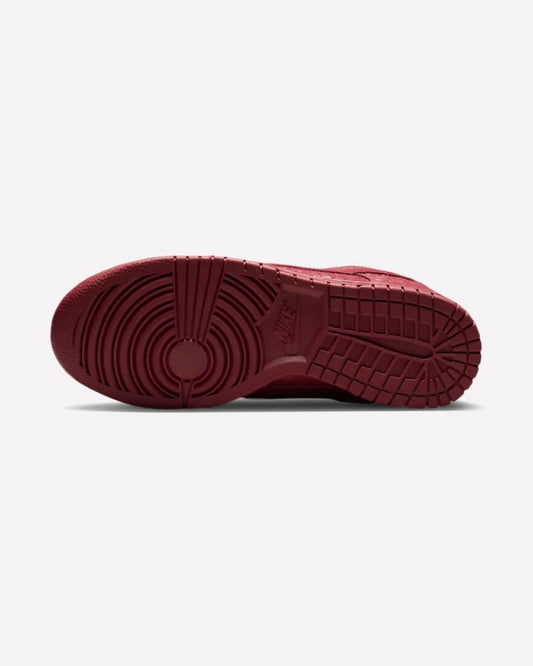 Nike Dunk Low Crocodile Team Red
