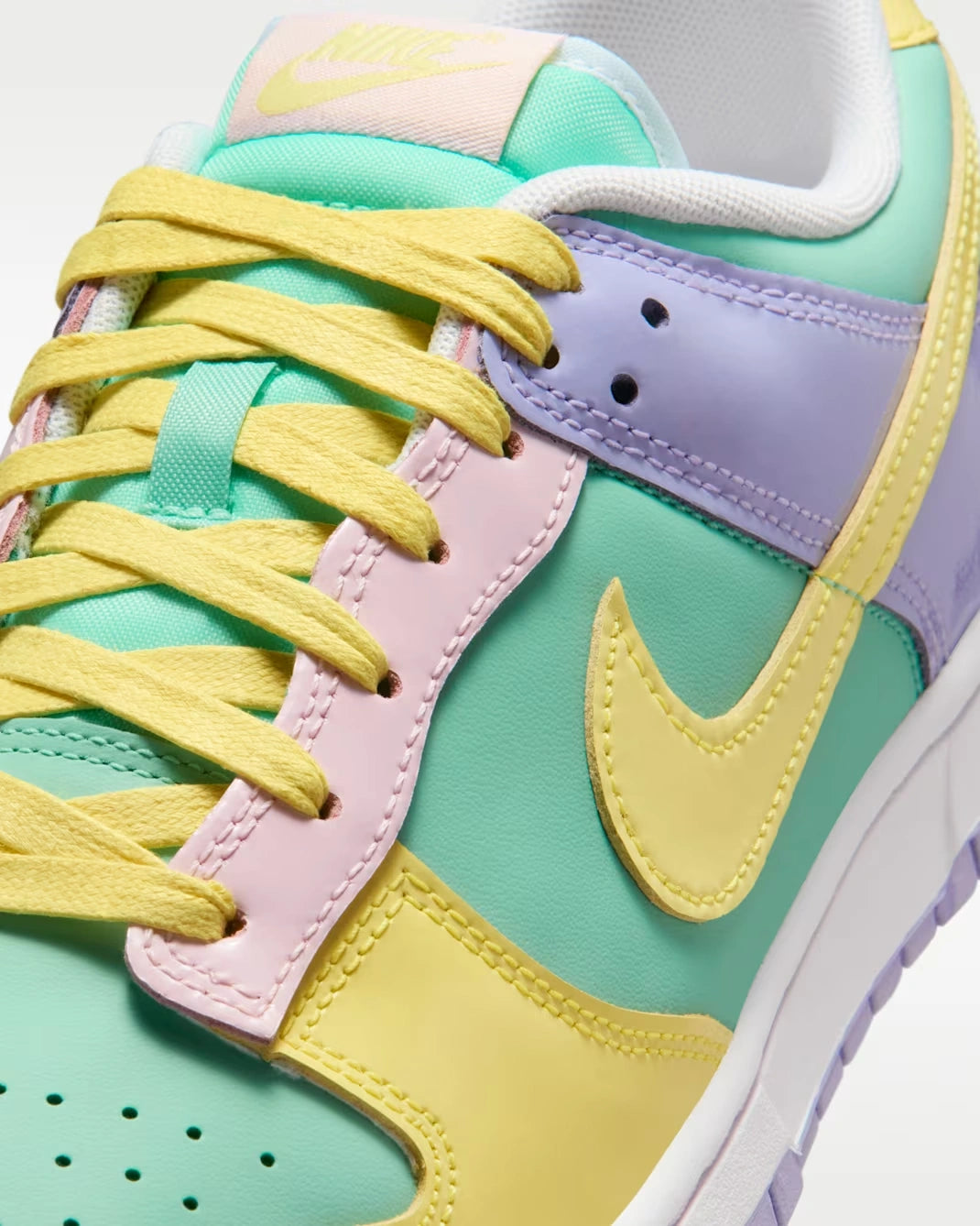 Nike Dunk Low Easter (2026)