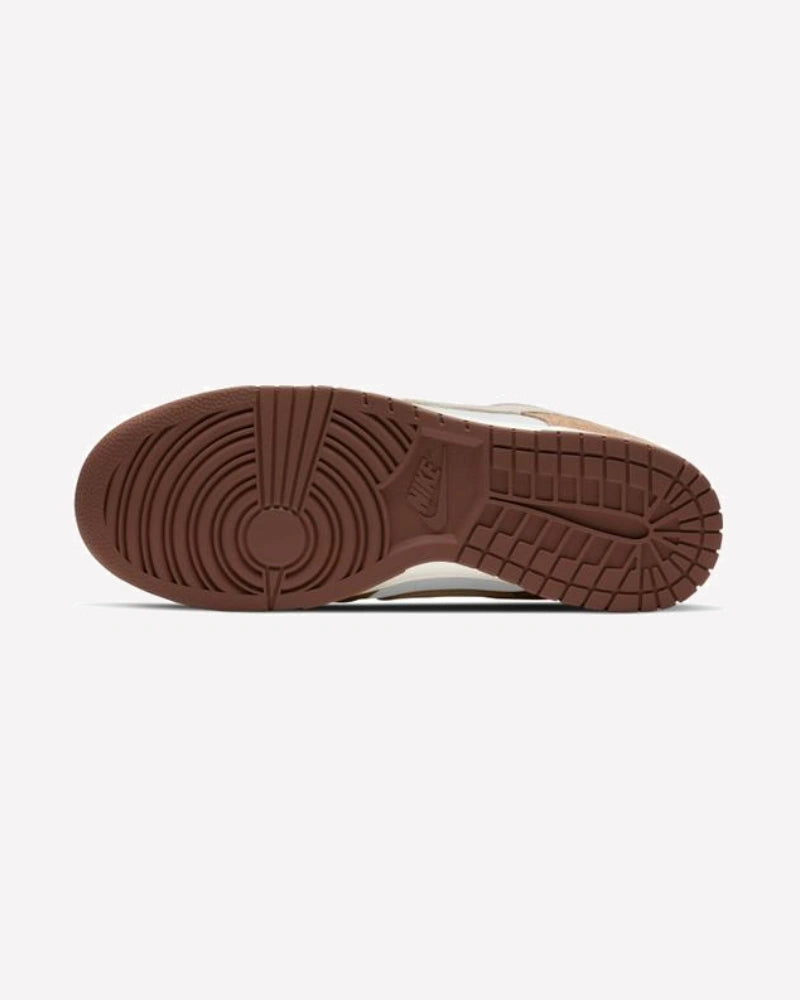 Nike Dunk Low Medium Curry