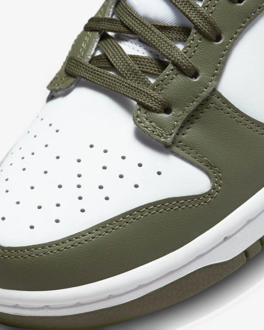 Nike Dunk Low Medium Olive