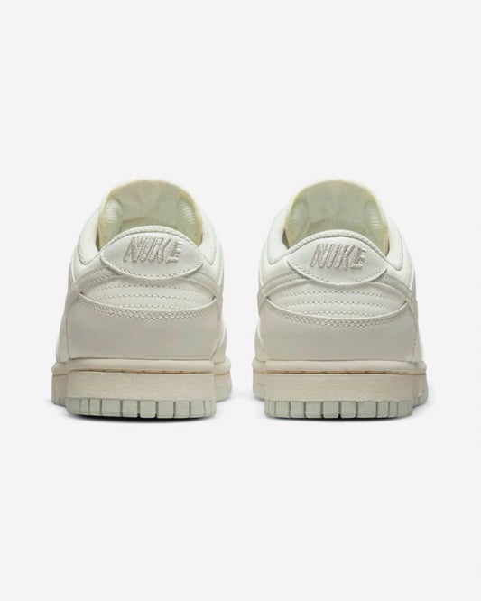 Nike Dunk Low Sail Light Bone (W)