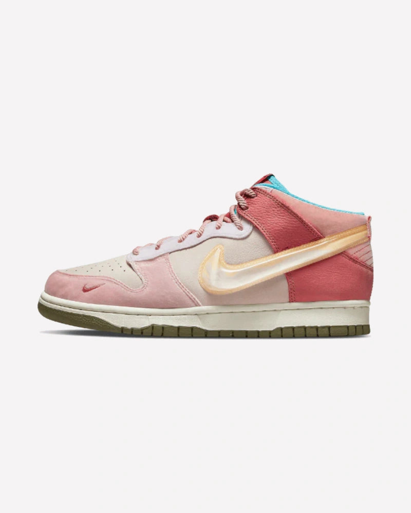 Nike Dunk Mid Social Status Free Lunch Strawberry Milk