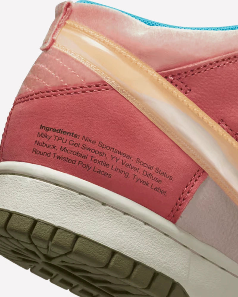 Nike Dunk Mid Social Status Free Lunch Strawberry Milk