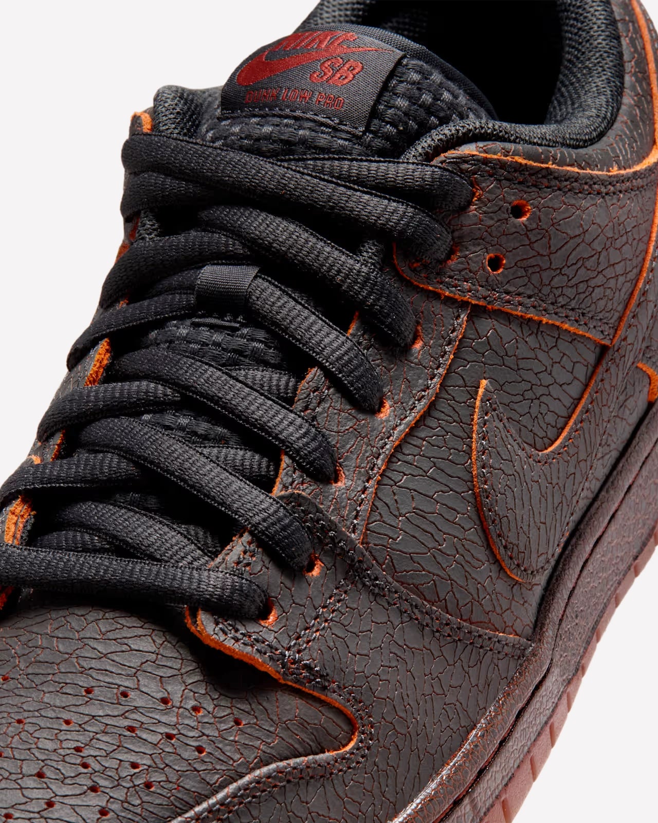 Nike Dunk SB Low Krampus