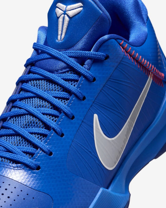Nike Kobe 5 Protro Dodgers — detalle del talón
