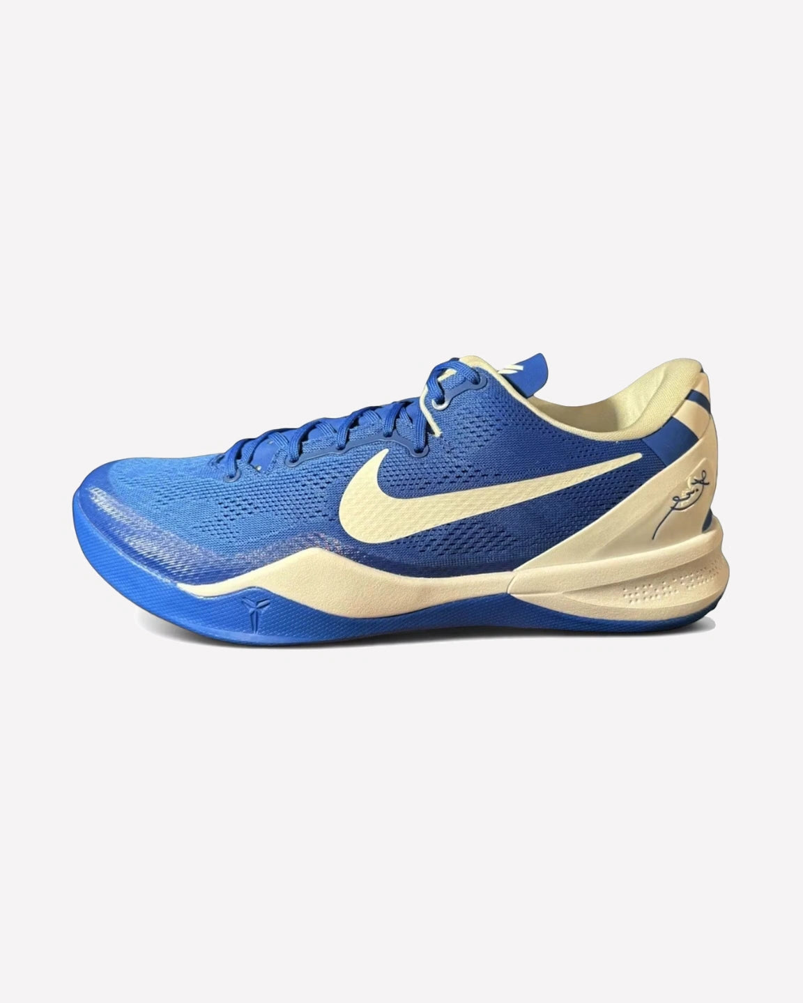 Nike Kobe 8 Protro Kentucky Wildcats Away PE