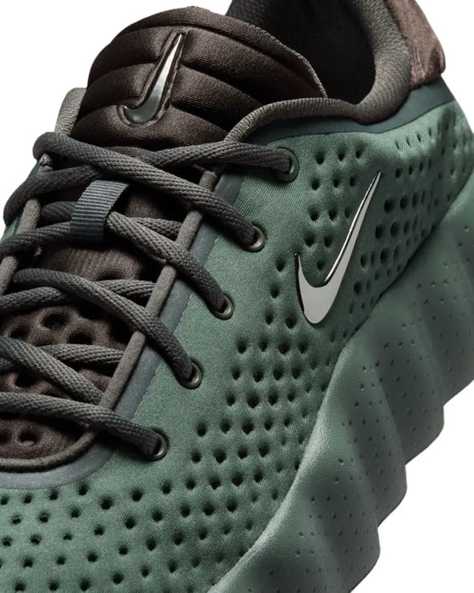 Nike Mind 002 Camo Green — par completo