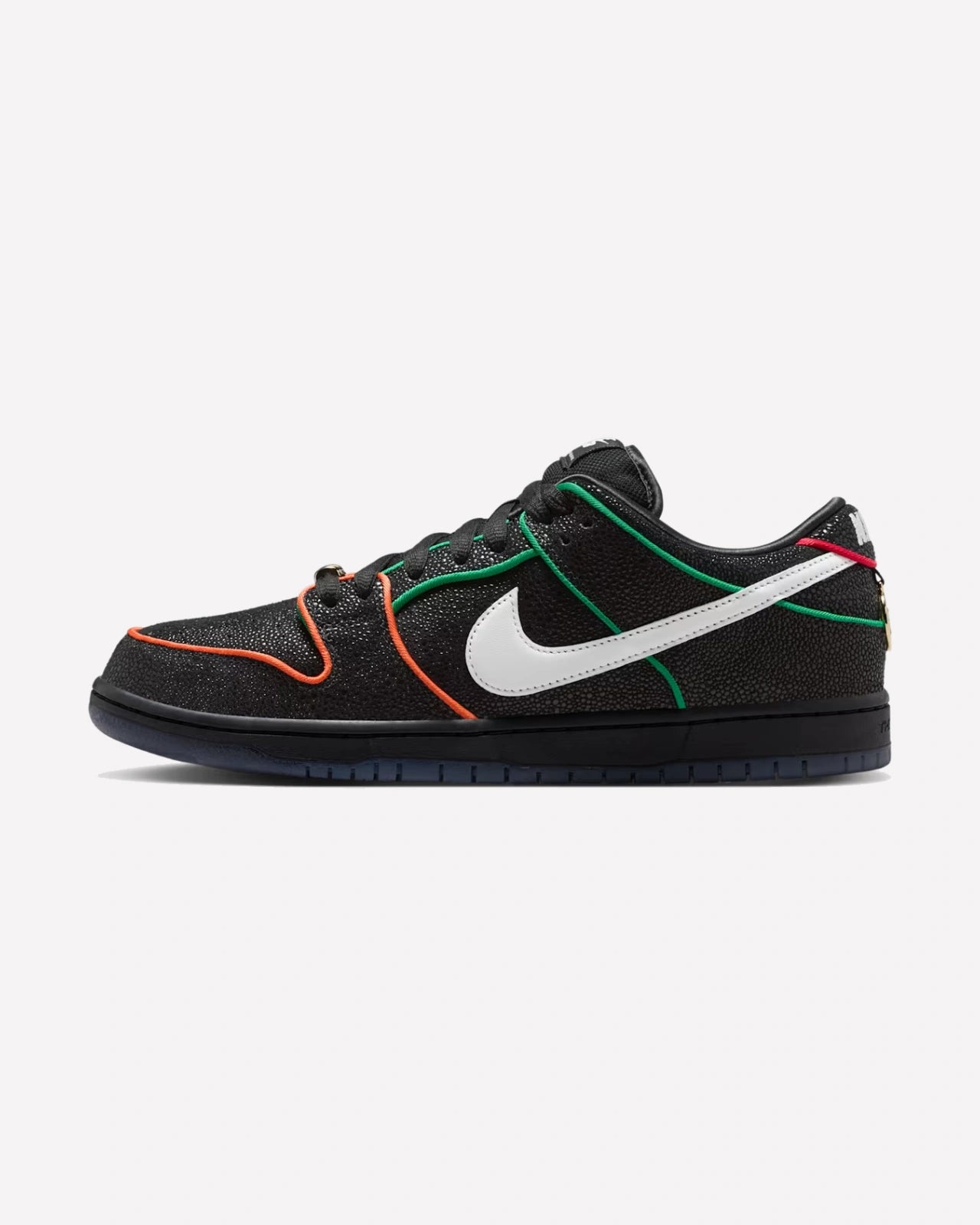 Nike SB Dunk Low Bronx Girls Skate