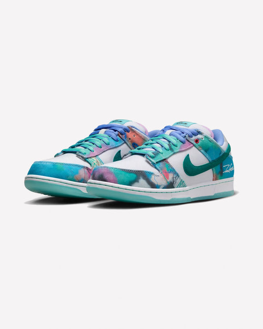 Nike SB Dunk Low Futura Laboratories Bleached Aqua