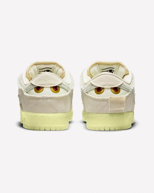 Nike SB Dunk Low Mummy