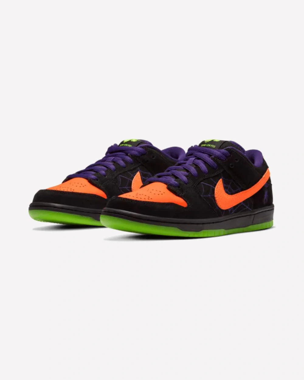 Nike SB Dunk Low Night of Mischief Halloween