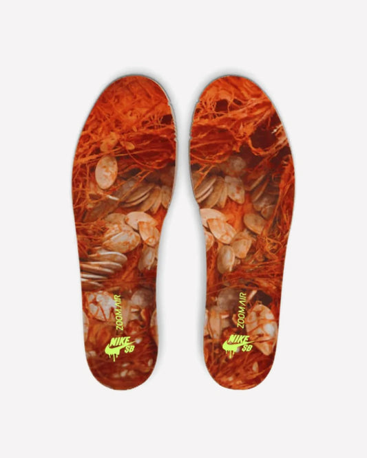 Nike SB Dunk Low Night of Mischief Halloween (Special Box)