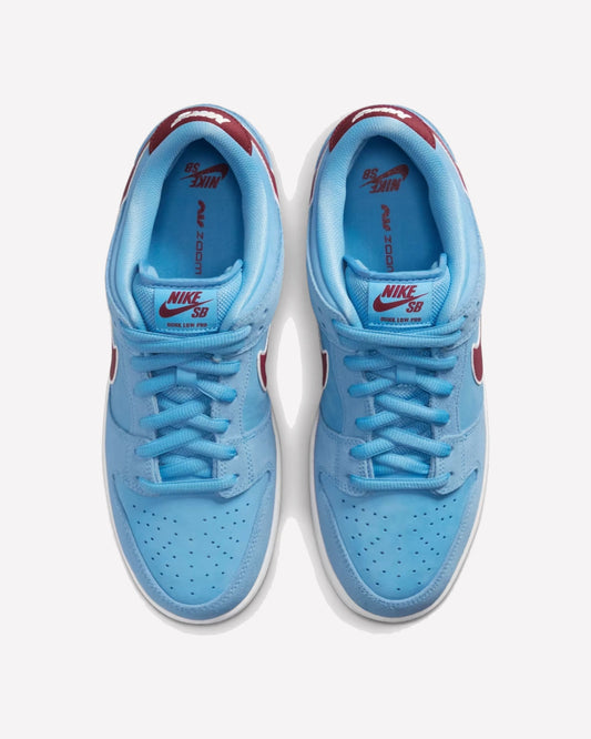 Nike SB Dunk Low Philadelphia Phillies