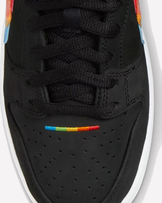 Nike SB Dunk Low Polaroid