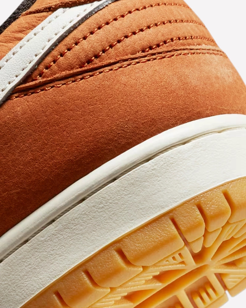 Nike SB Dunk Low Pro Dark Russet