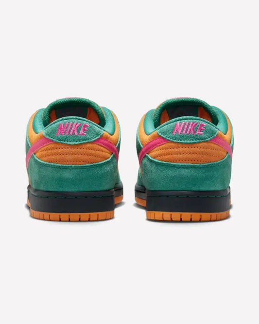 Nike SB Dunk Low Pro Green Noise Watermelon — vista de la suela