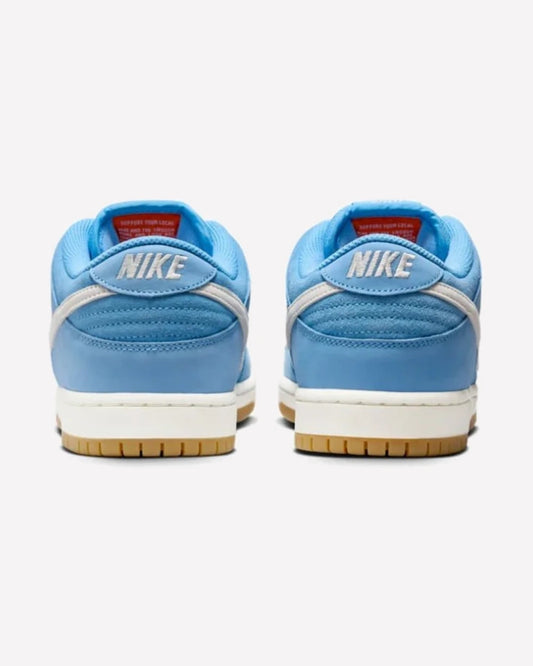 Nike SB Dunk Low Pro University Blue Gum — vista de la suela
