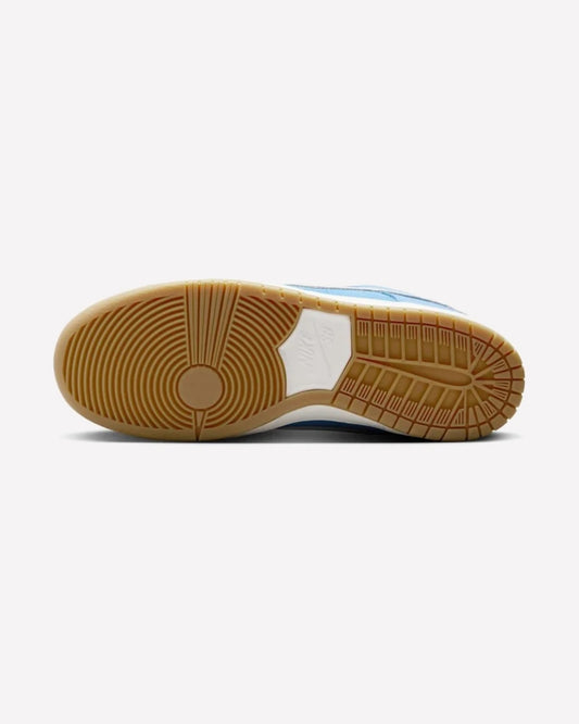 Nike SB Dunk Low Pro University Blue Gum — vista de perfil
