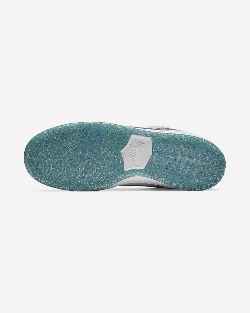 Nike SB Dunk Low Sean Cliver