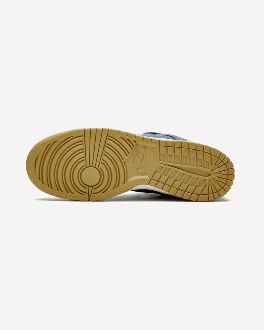 Nike SB Dunk Low Supreme Jewel Swoosh Gold
