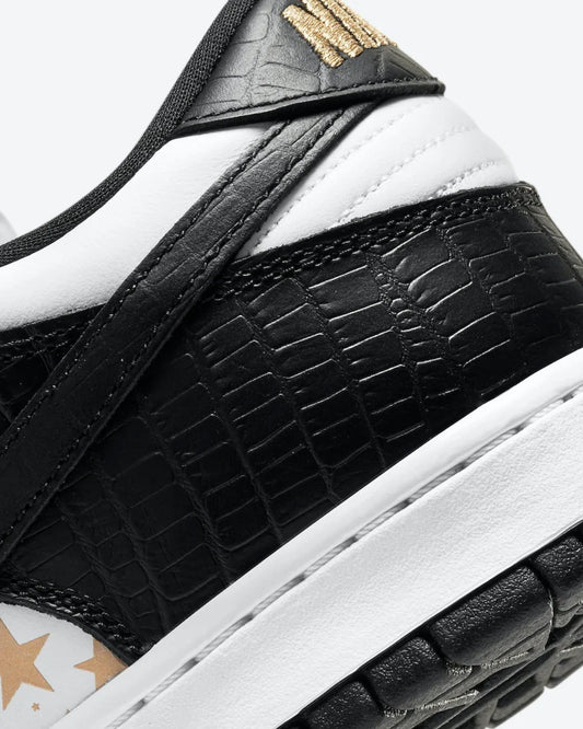 Nike SB Dunk Low Supreme Stars Black