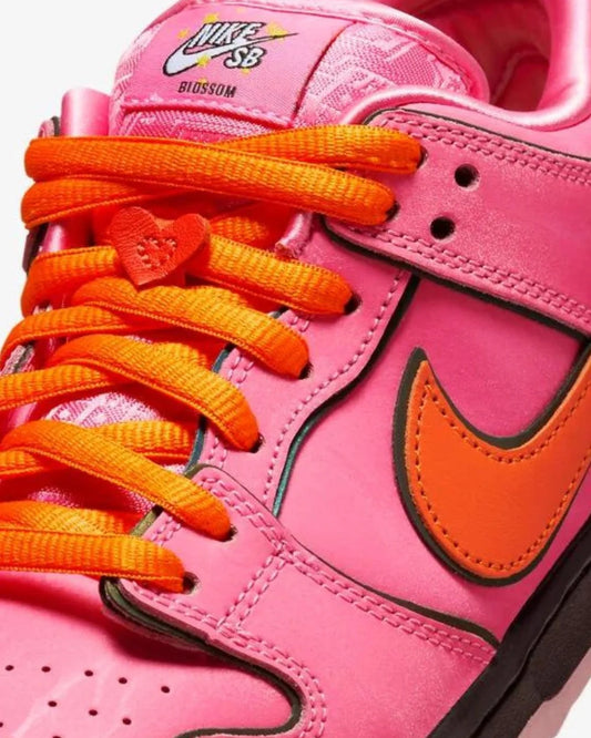 Nike SB Dunk Low The Powerpuff Girls Blossom