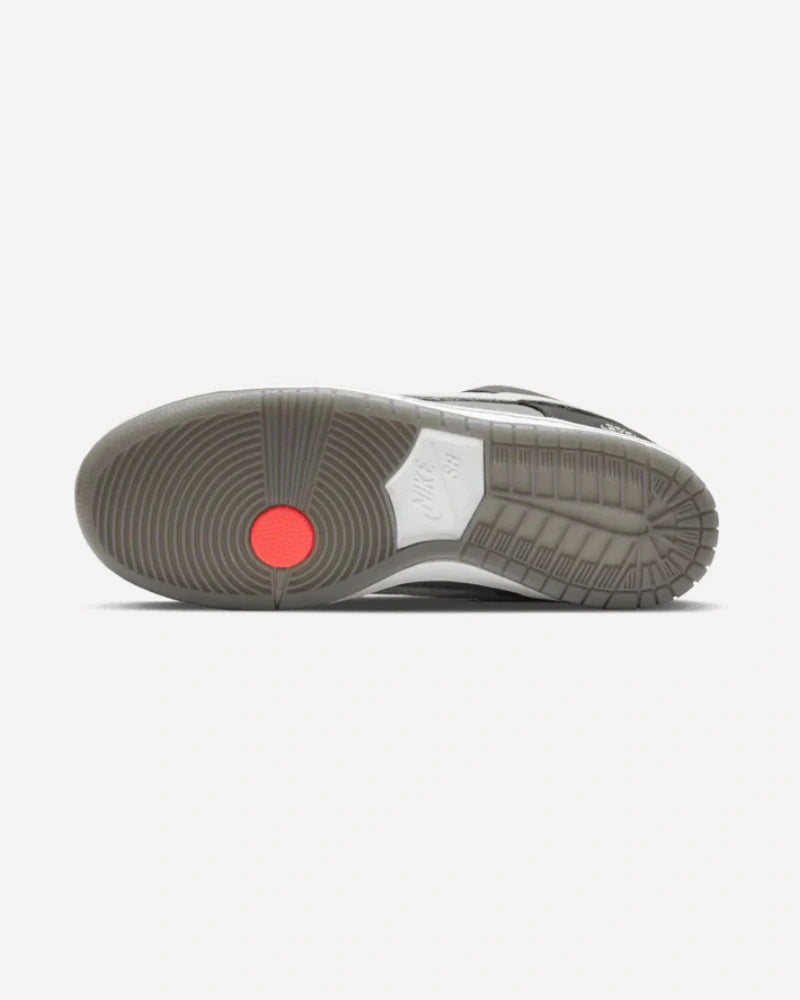 Nike SB Dunk Low VX1000