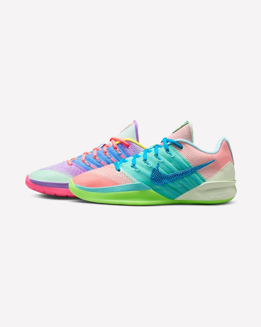 Nike Sabrina 3 What The — vista lateral