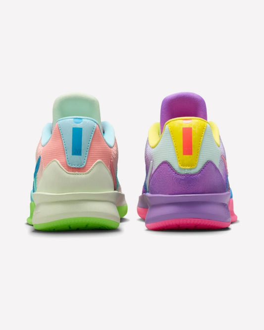Nike Sabrina 3 What The — vista de la suela