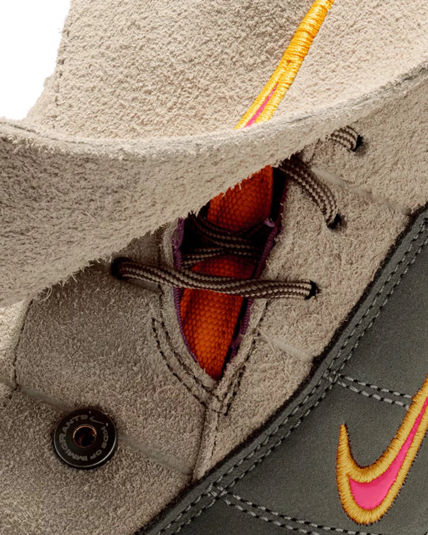 Nike Total 90 Mule Kids of Immigrants Khaki