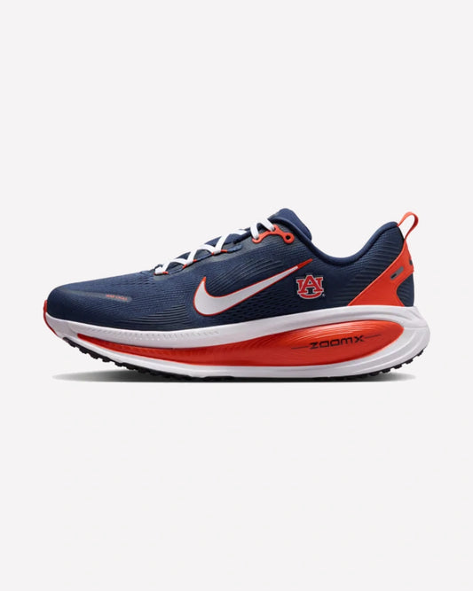Nike Vomero 18 Auburn — vista lateral