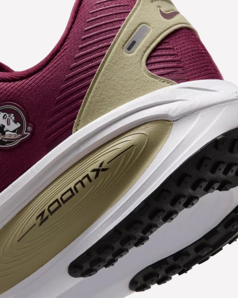 Nike Vomero 18 FSU — vista del talón