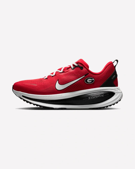 Nike Vomero 18 Georgia — vista lateral