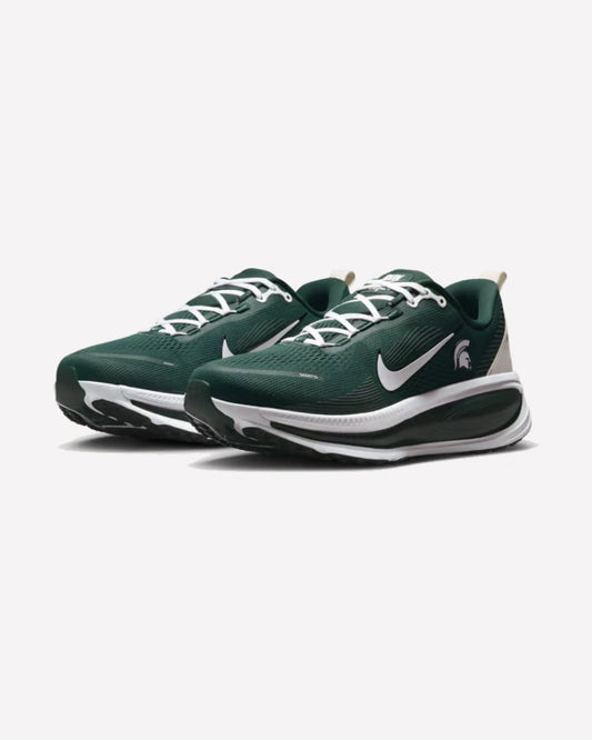 Nike Vomero 18 Michigan State — vista superior